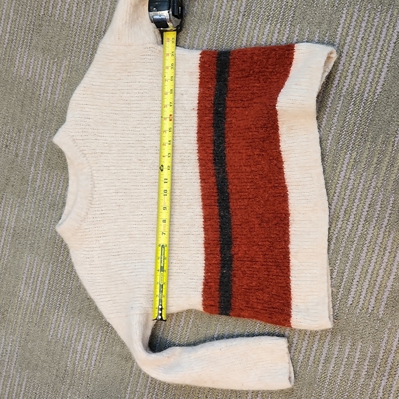 Sita Murt Alpaca and Wool Sweater - Picture 6 of 16